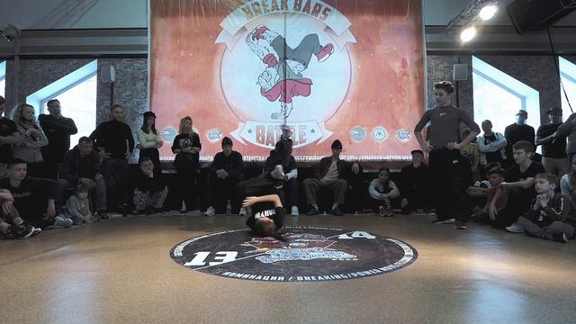 БРЕЙК ДАНС ДЕТИ ↔ 11-14 лет ↔ ROUND 4 ↔ 1'8 ↔ BREAK BARS 4 #breakbars4 #bmvideo смотреть онлайн