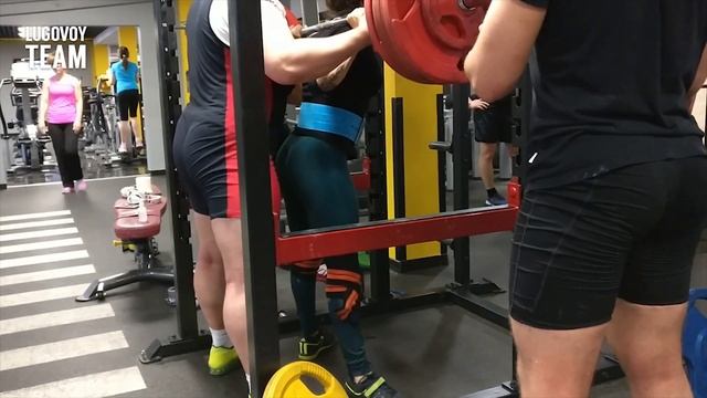 Черняк Дарья - Присед в бинтах 190х2 смотреть онлайн