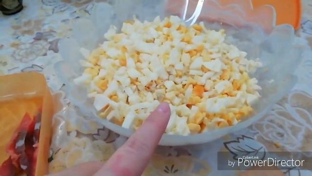 С Рождеством! Готовлю "морской" салатик смотреть онлайн