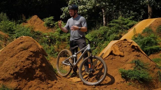 How NOT To Ride Dirt Jumps On Your MTB | Mountain Bike Dirt Jump Mistakes смотреть онлайн