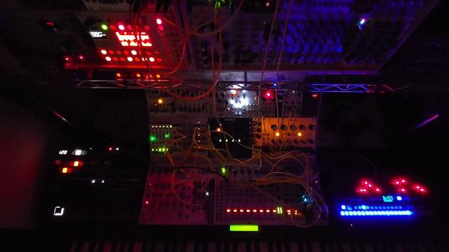 Synth Jam - Rings, Marbles, Mimeophone, P-250, Pico DSP смотреть онлайн
