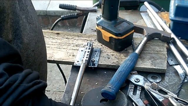 Making Roof Bars For A 2006 Mk3 Mondeo Estate