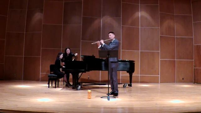 Dvorak: Sonatina in G Major, Op. 100 смотреть онлайн