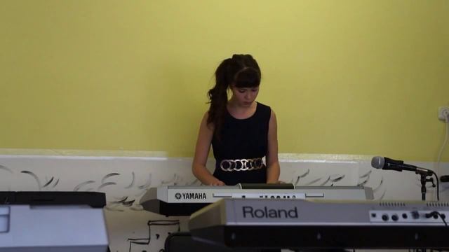 Екатерина Мозолина "Песня о далекой Родине", "Плачь струны твоей" смотреть онлайн