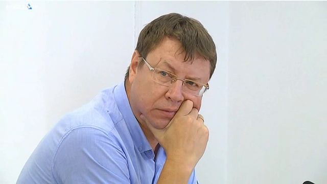 Глава Новокузнецке провел рапорт по ремонту дворовых территорий смотреть онлайн