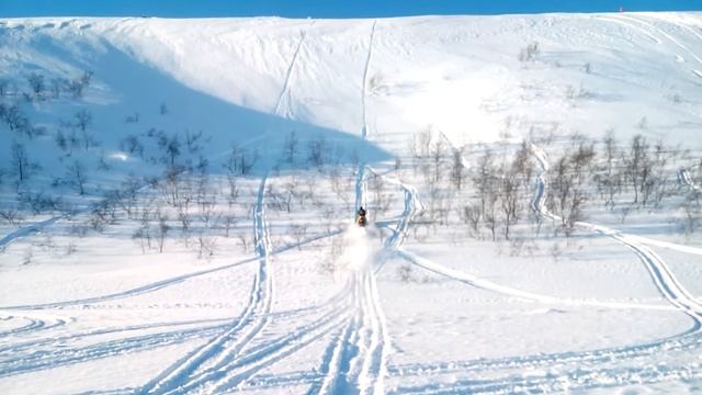 Запилинг в горку .спуститься от туда ни у кого здоровья не хватило)) смотреть онлайн