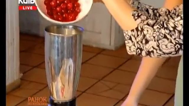 Лида Тутуола и Restoblonda готовят овсяный смузи смотреть онлайн