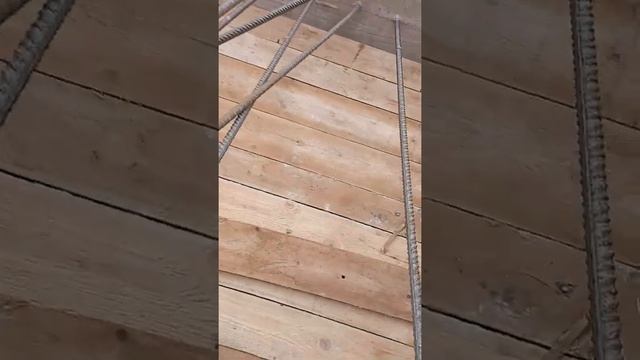 Винтовая лестница. Опалубка. Начало работы. смотреть онлайн