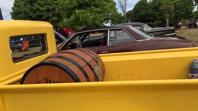 Гамильтон, Канада выставка-продажа коллекционных автомобилей смотреть онлайн