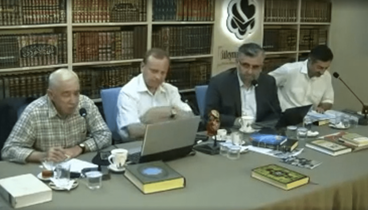 Ефимов В.А. Лекция в фонде 'Сулеймания' Турция. Часть 2.mp4 смотреть онлайн