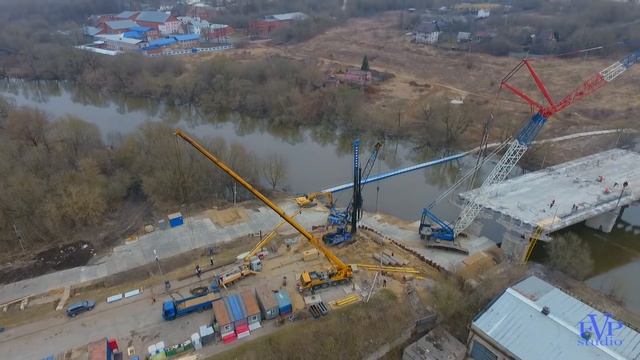Ремонт моста через р.Нара (г.Серпухов) апрель 2018 смотреть онлайн