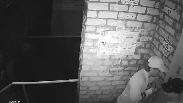 Герои из Невинномысска сверлят домофон смотреть онлайн