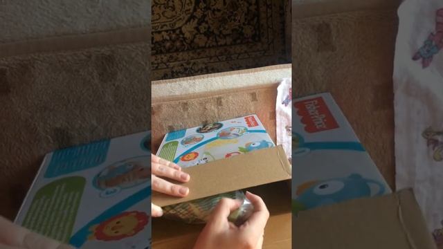 Fisher Price Музыкальный мобиль «Веселый попугай» смотреть онлайн