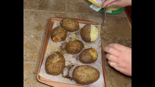 Cheesy Twice Baked Potato Casserole | Easy and delicious | Comfort food | Side dish смотреть онлайн