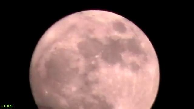Moon Zoom 70x. Moscow, 17.04.2011 смотреть онлайн