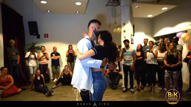 Ronie Saleh and Teresa Jimenez Kizomba workshop by Dance Vida | Red dress by Archie & Sizzle feat смотреть онлайн