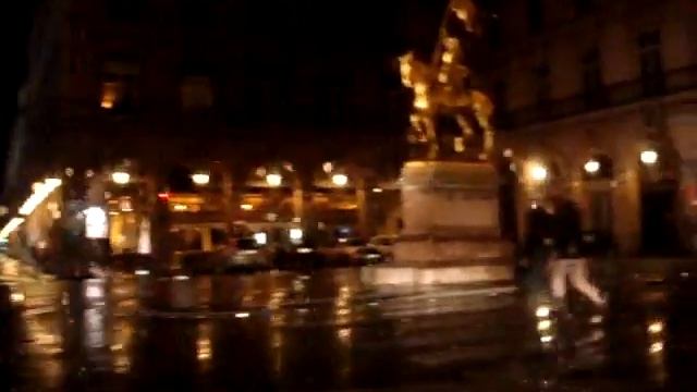 rue de Rivoli-Palais Royal - Musée du Louvre- Jardin des Tuileries-Opera de Paris смотреть онлайн