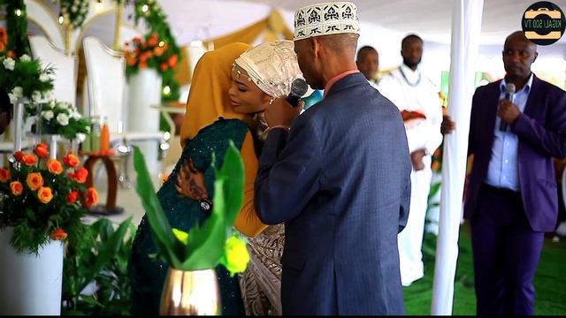BWAMBERE MUBIGABIRO BYA RWABUGIRI HABEREYE UBUKWE BWIGITANGAZA BWITABIRIWE NABANTU BAKOMEYE смотреть онлайн