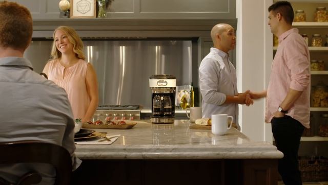 Retro Style Collection | Russell Hobbs смотреть онлайн