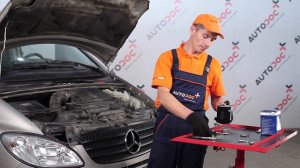 How to change fuel filter MERCEDES VITO W639 [TUTORIAL AUTODOC]