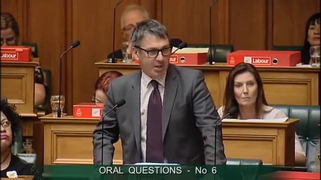 Question 6 - Dr Duncan Webb to the Minister responsible for the Earthquake Commission смотреть онлайн