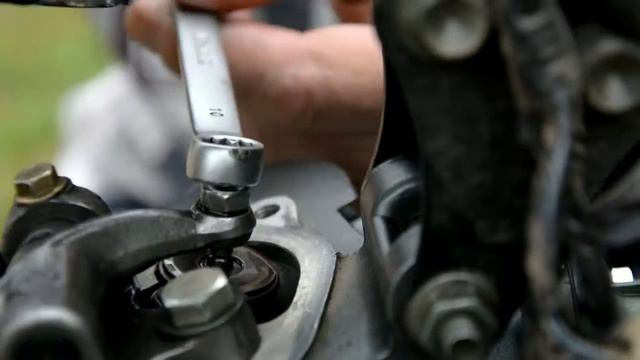 Регулировка клапанов Stels Flame 200 смотреть онлайн