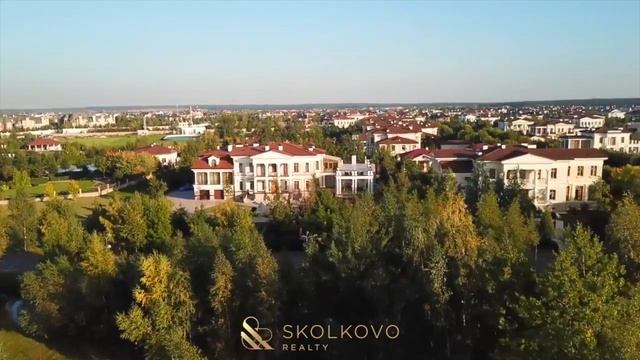 Продается дом 650 кв. м, 35 соток в Резиденции Монолит смотреть онлайн