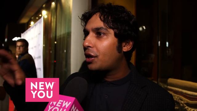 The Big Bang Theory star Kunal Nayyar Talks GMOs and Priyanka Chopra смотреть онлайн