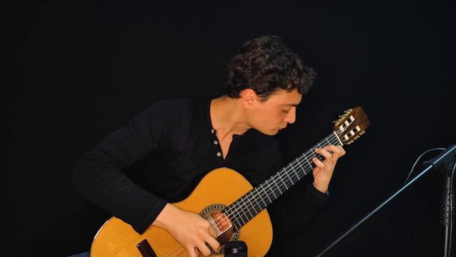 El Abejorro - Estudio - Emilio Pujol смотреть онлайн