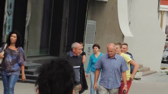 Мусор в городе / Trash in the city. social experiment смотреть онлайн