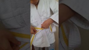 Как завязать пояс дзюдо