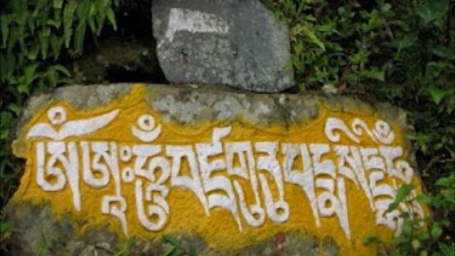 OM AH HUM BENZA GURU PADME SIDDHI HUM смотреть онлайн