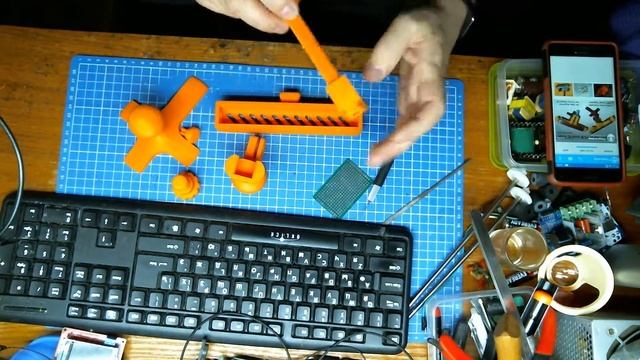 Инструмент "третья рука", напечатанная на 3D принтере смотреть онлайн