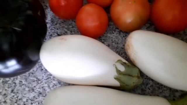 БЕЛЫЕ БАКЛАЖАНЫ... смотреть онлайн