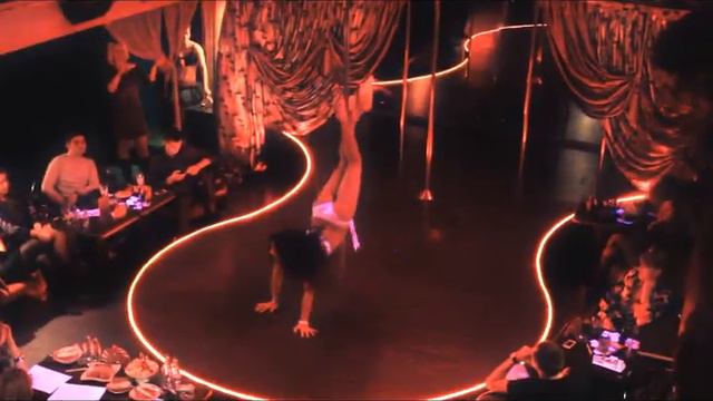 Чемпионат Сибири по Pole Dance - Малика Евстафьева.wmv смотреть онлайн
