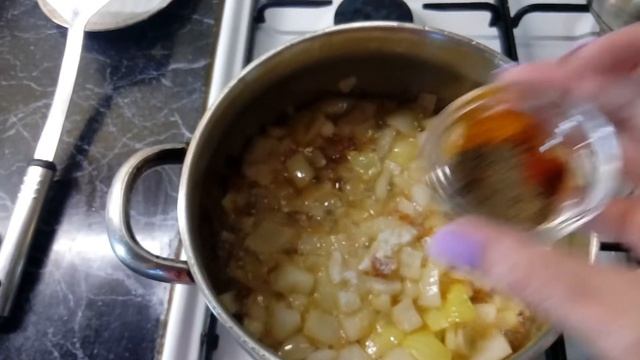 Очень вкусная курочка в сметаной подливке!!! смотреть онлайн