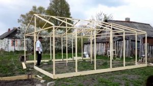 Большая теплица изготовленная из бруса и поликарбоната своими руками, дешево и сердито