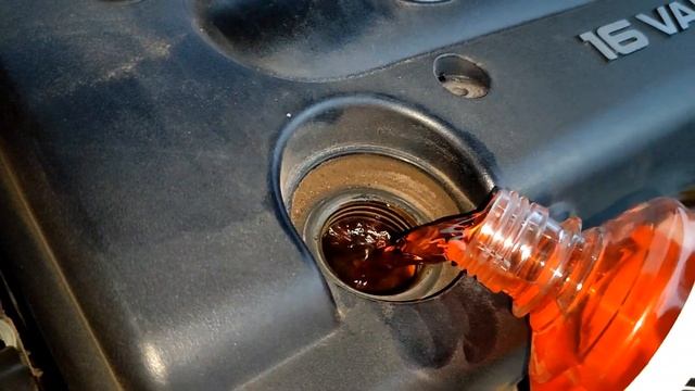 LAVR 5 минутка как моет. Очередная замена с промывками. Liqui Moly Special Tec LL 5w-30 #toyota #2a смотреть онлайн