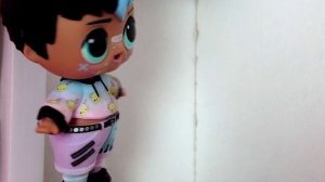 ДЕТКИ В КЛЕТКЕ?? ЗЛАЯ ВОСПИТАТЕЛЬНИЦА в детском садике лол сюрприз! Смешные куклы мультики Даринел