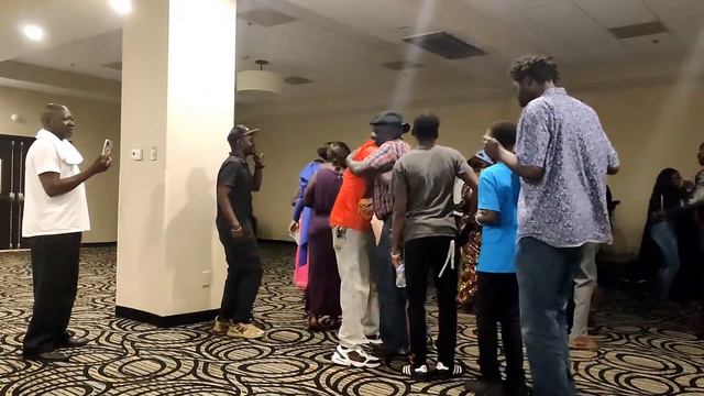 Acholi Music смотреть онлайн