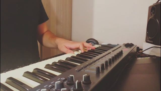 Tom Odell Another Love Acoustic Piano Cover | M-Audio Oxygen 49 | Homestudio смотреть онлайн