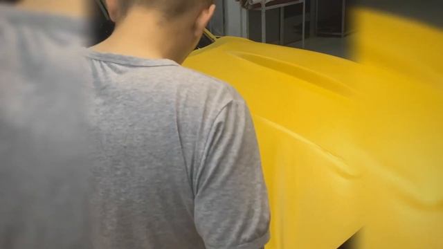 Оклейка Infiniti FX37 S - Dehli Yellow Matt Hexis смотреть онлайн