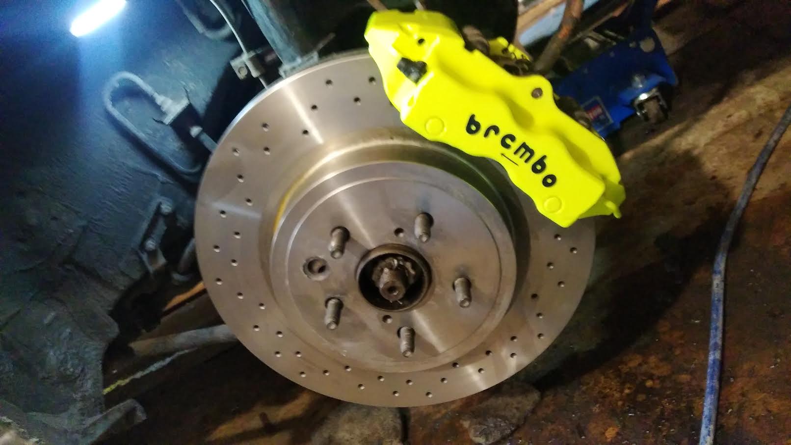 BREMBO ZR18 Свап задних тормозов TOYOTA CAMRY SV43 ч.1 смотреть онлайн