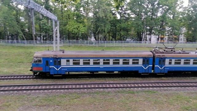 Электропоезд ЭР9Т-706 "Барановичи - Минск" в Курасовщине, Минск смотреть онлайн