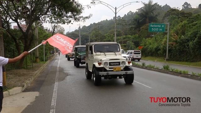 Primer Encuentro de FJ40 Tuyomotor смотреть онлайн
