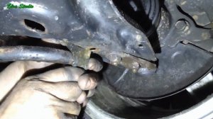 Замена резинок стабилизатора Audi 80