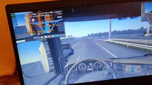 pentium gold 6405U performance test on ets2 смотреть онлайн