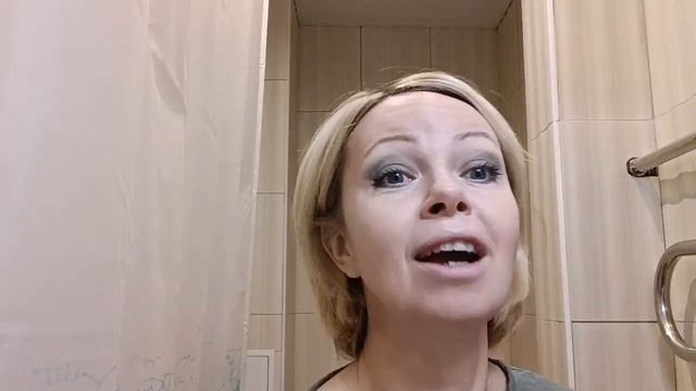 МАКИЯЖ в ЗЕЛЕНОЙ дымке?ЗАРЯДКА для 40+ ?с гантелями?