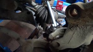 КАК ПОМЕНЯТЬ ШАРОВЫЕ ТОЁТА КАМРИ 30-40-50-70