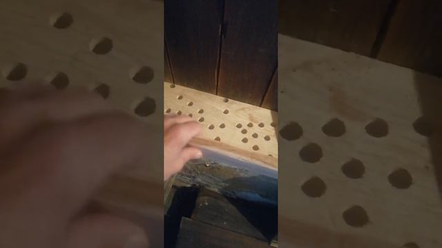 ДЕРЕВЯННАЯ ПОЛКА НА СТЕНУ #shorts смотреть онлайн